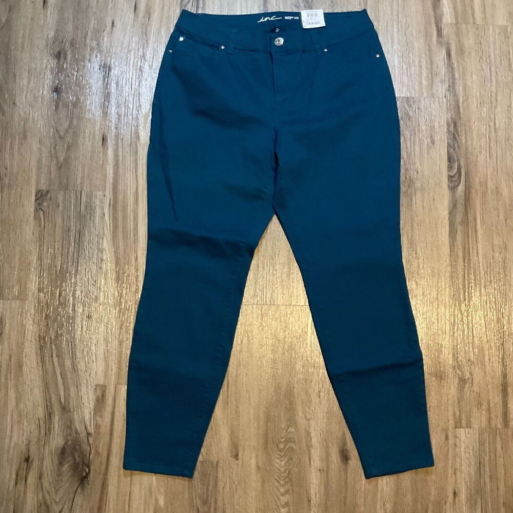 NWT INC International Concepts Jeans Womens Skinny Leg Curvy Fit Stretch Size 14